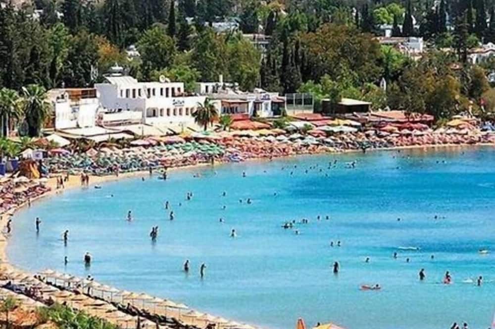 Costa 3S Beach