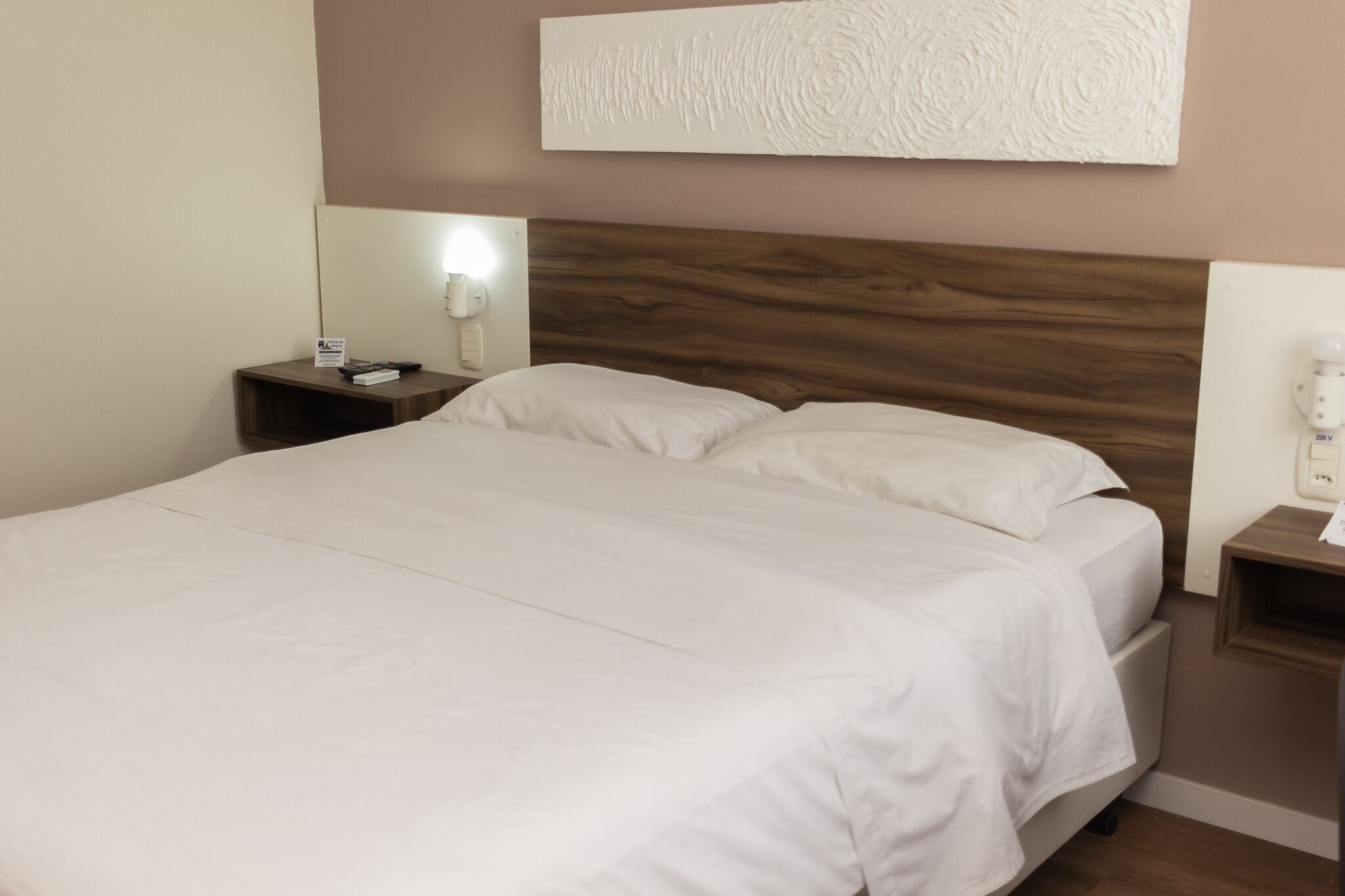 superior double room | minibar, in-room safe, free wifi, bed sheets