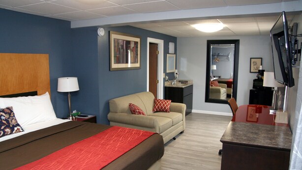 Unclassified image, 1 of 71, button - South T Motel (Spencer)