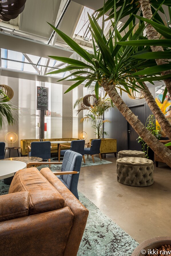 Lounge - Hôtel Libéra Caen (Colombelles)