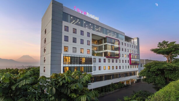Unclassified image, 1 of 33, button - favehotel Hyper Square (Bandung)