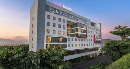 favehotel Hyper Square