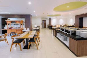 Restaurant - favehotel Hyper Square (Bandung)