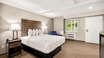 Deluxe-Zimmer, 1 Queen-Bett, Nichtraucher | Bügeleisen/Bügelbrett, Zustellbetten, kostenloses WLAN, Bettwäsche