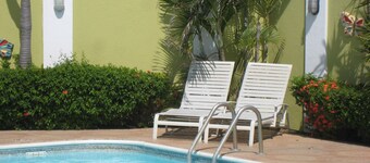 Alablanca Apartments, Residents Inn