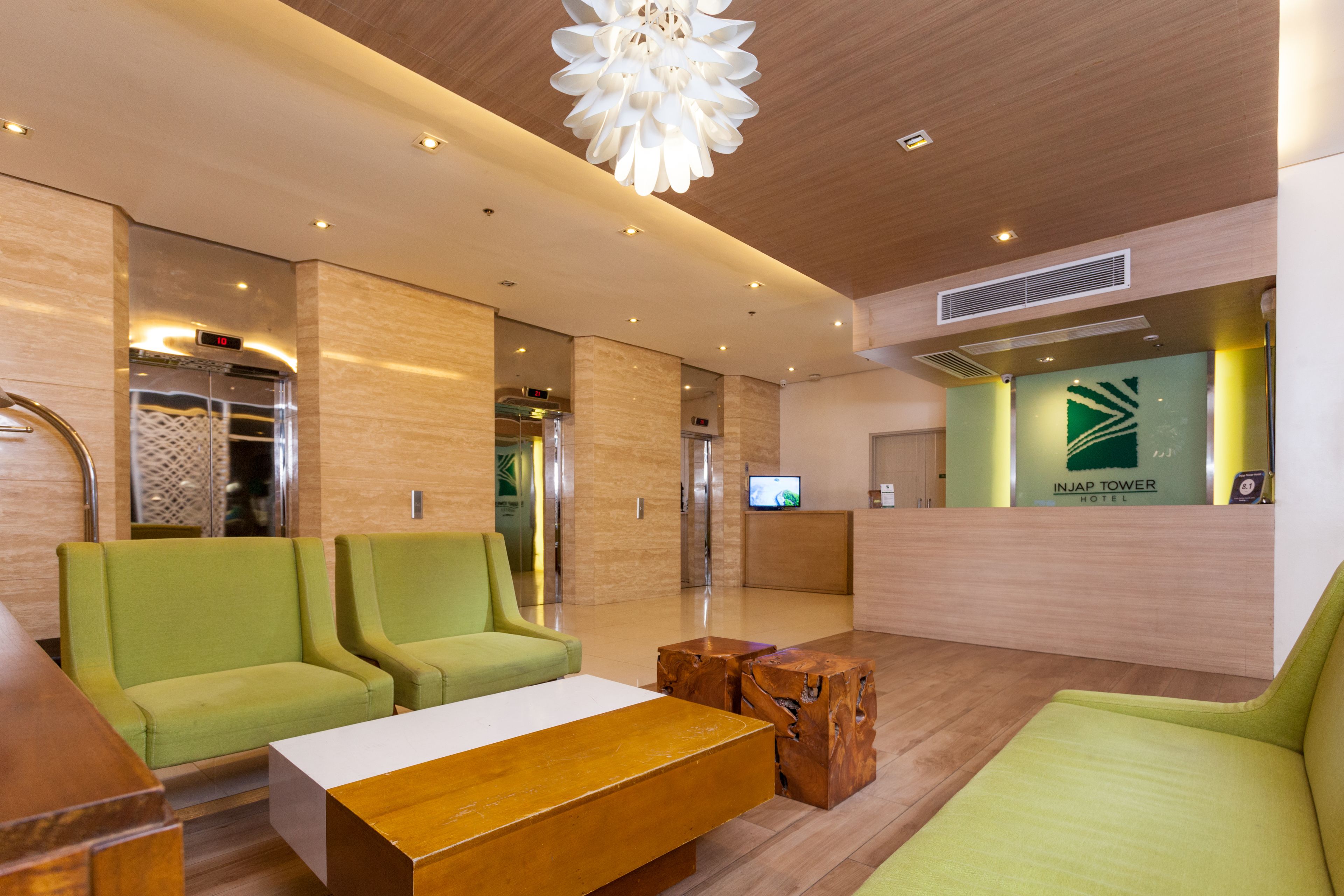 ロビー応接スペース