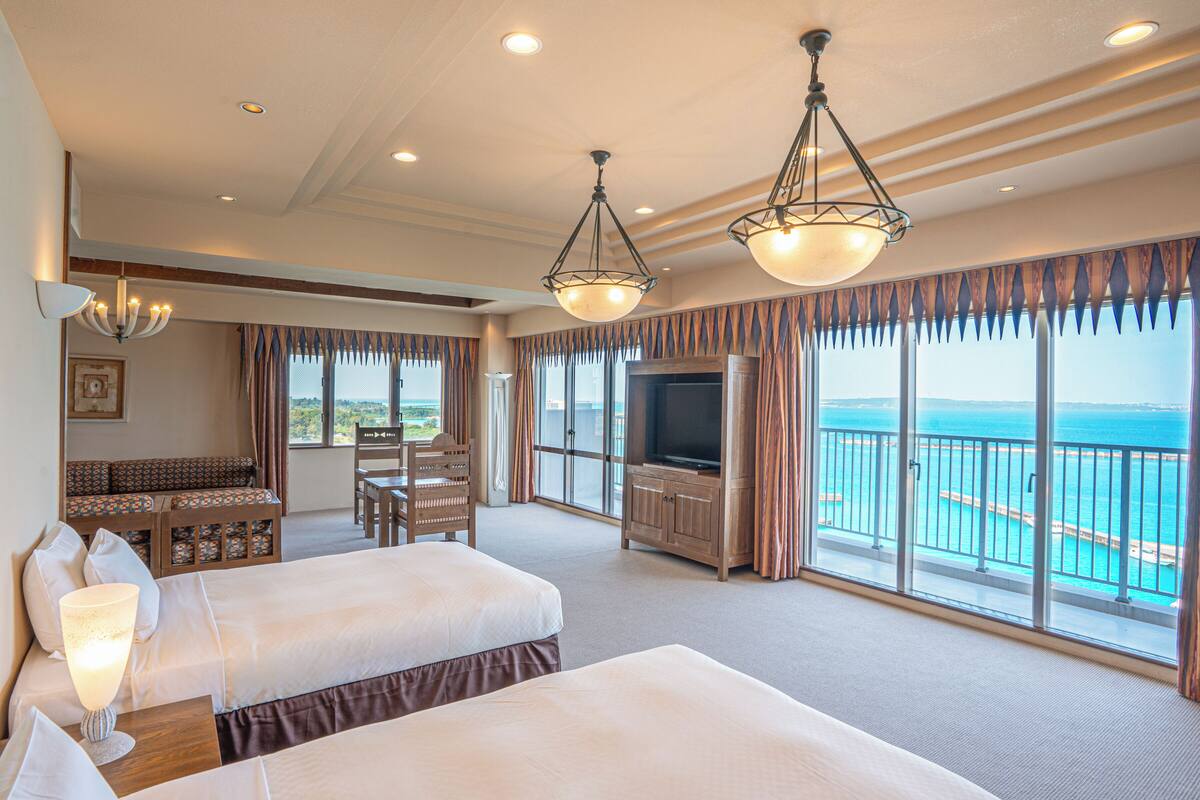 suite, non smoking, ocean view | 1 bedroom, desk, blackout curtains, iron/ironing board