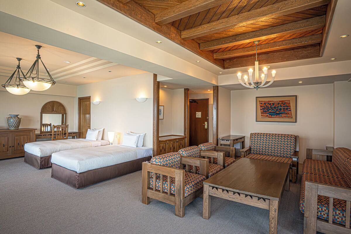 suite, non smoking, ocean view | 1 bedroom, desk, blackout curtains, iron/ironing board