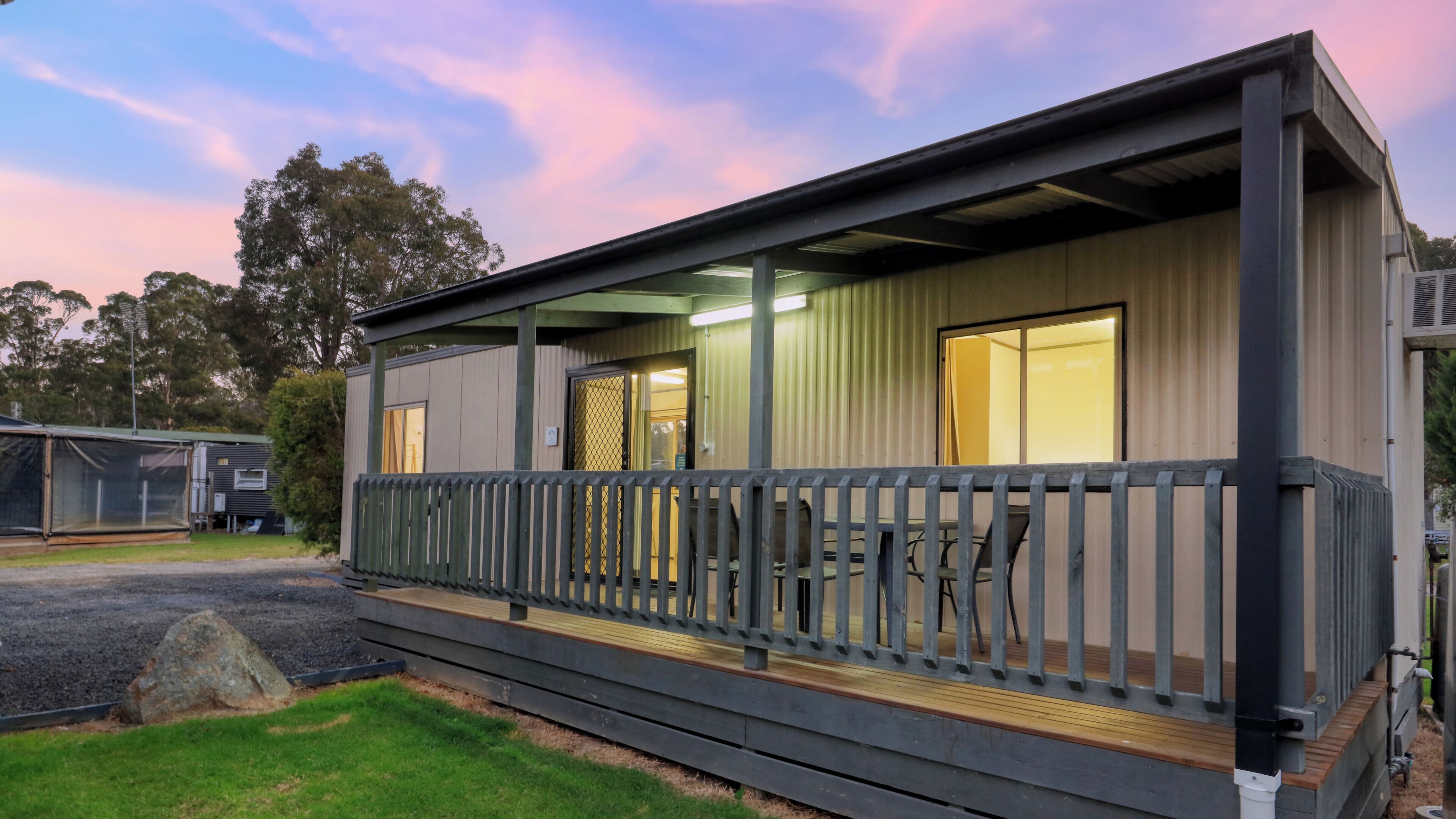 Redpoint Villa - 4 Berth - No Pets Allowed budget cabin | Exterior