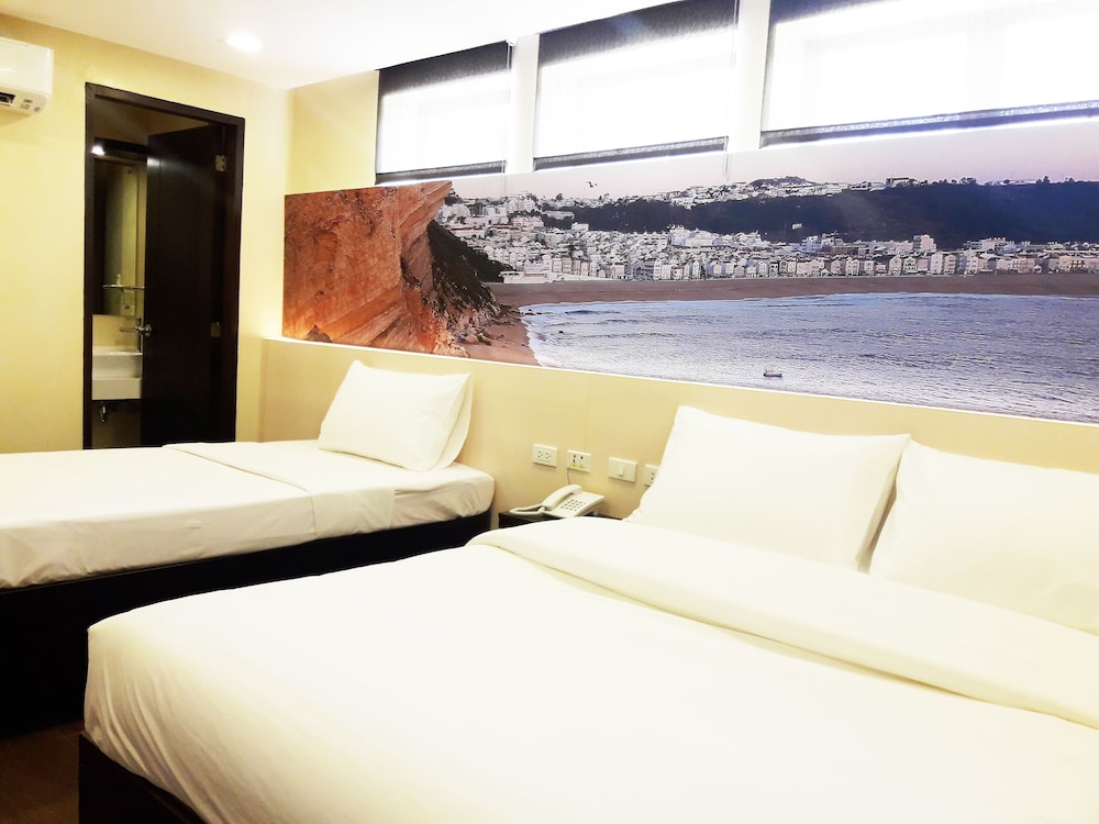 Sugbutel Family Hotel by null