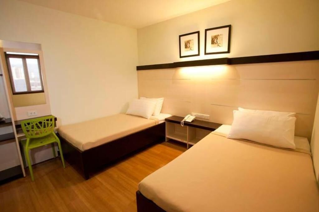 책상, 무료 WiFi, 침대 시트