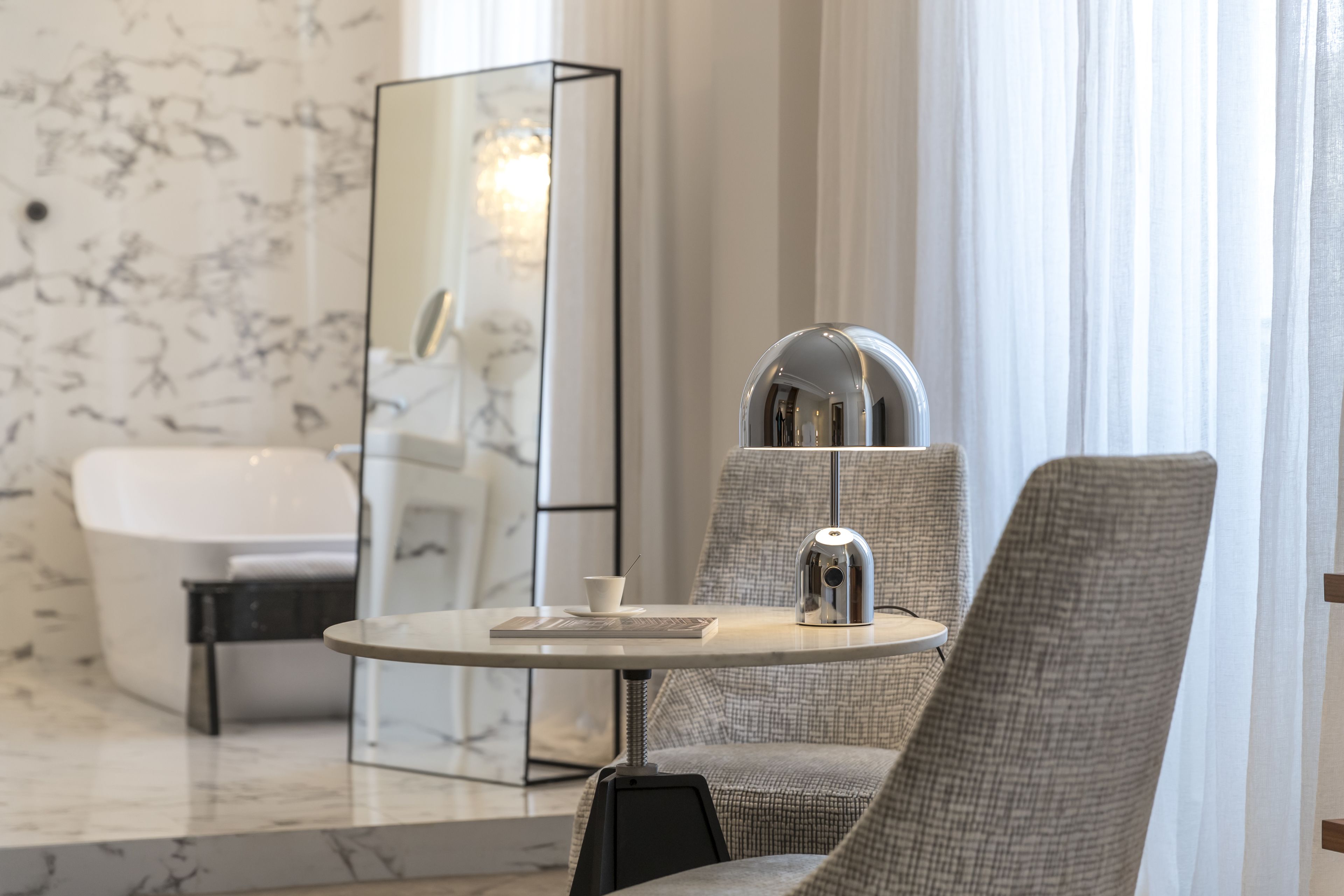 so chic suite  | premium bedding, minibar, in-room safe, blackout curtains