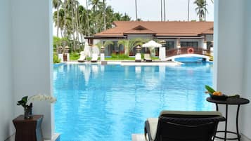 Pool Access | In-room safe, desk, laptop workspace, soundproofing