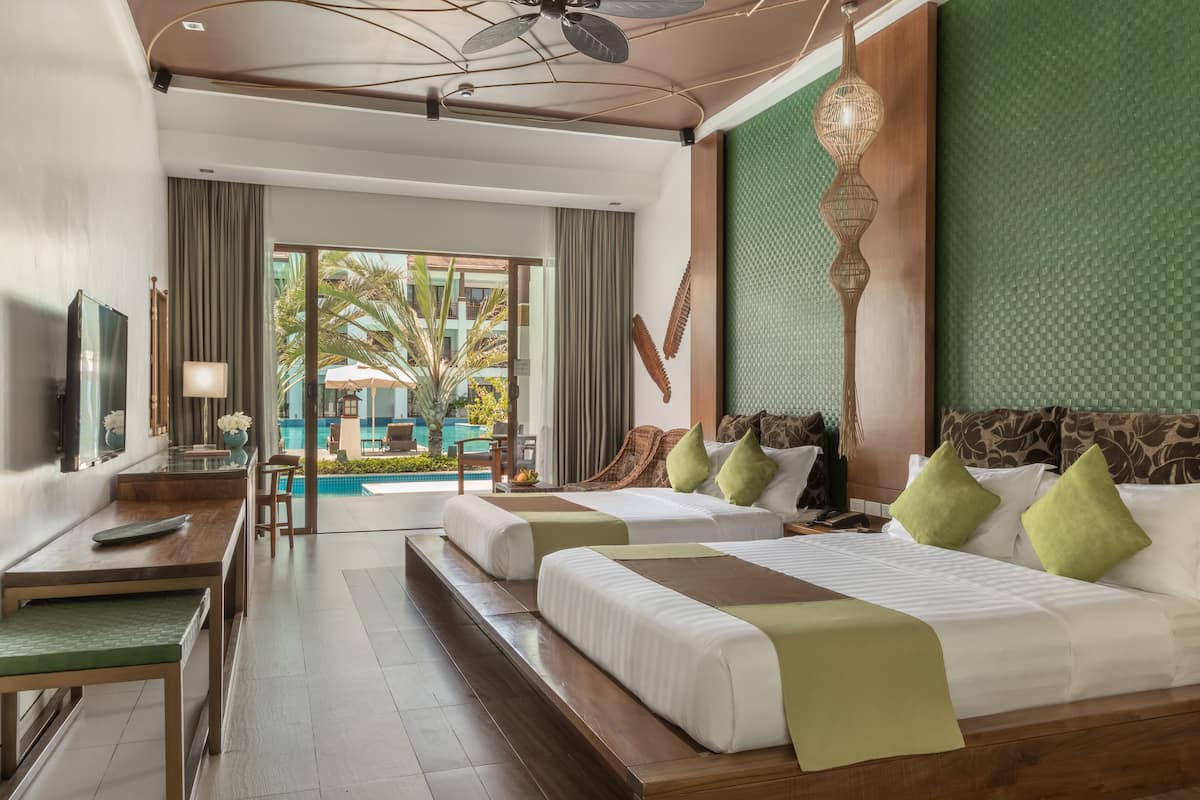 premier pool  | in-room safe, desk, laptop workspace, soundproofing