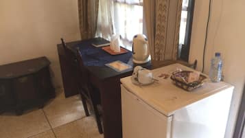 Minibar, caja de seguridad en la habitación, escritorio y wifi gratis