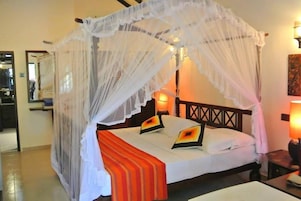 Minibar, caja de seguridad en la habitación, escritorio y wifi gratis 