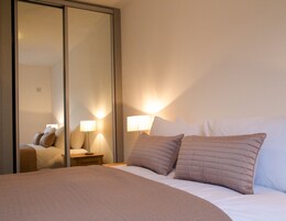 1 habitación y sábanas de algodón egipcio 