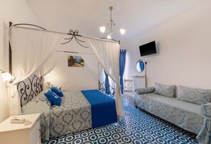 Chambre Deluxe Double ou avec lits jumeaux, vue partielle sur la mer