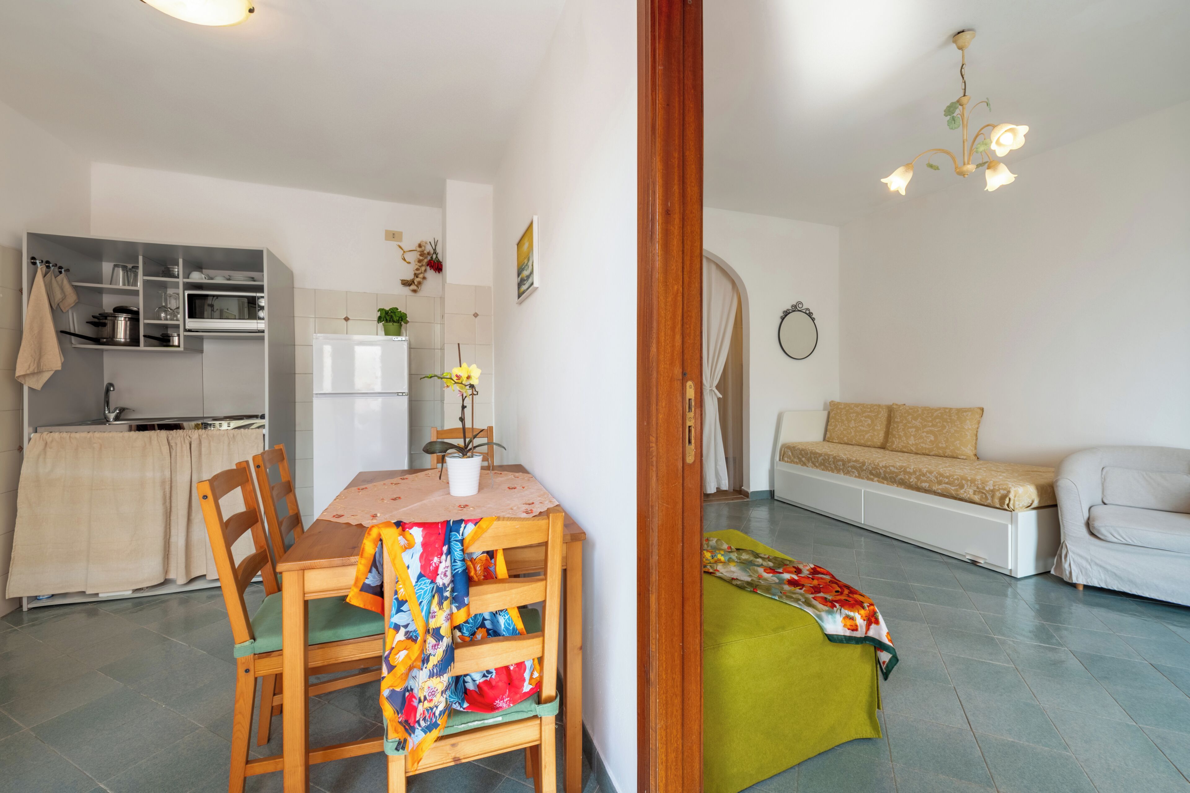 Standard Apartment, 1 Bedroom, Balcony, Partial Sea View | Private kitchenette