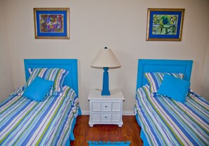 Villa, 3 Bedrooms, Partial Ocean View