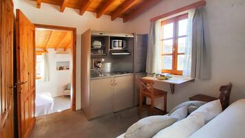 In-room safe, desk, soundproofing, iron/ironing board