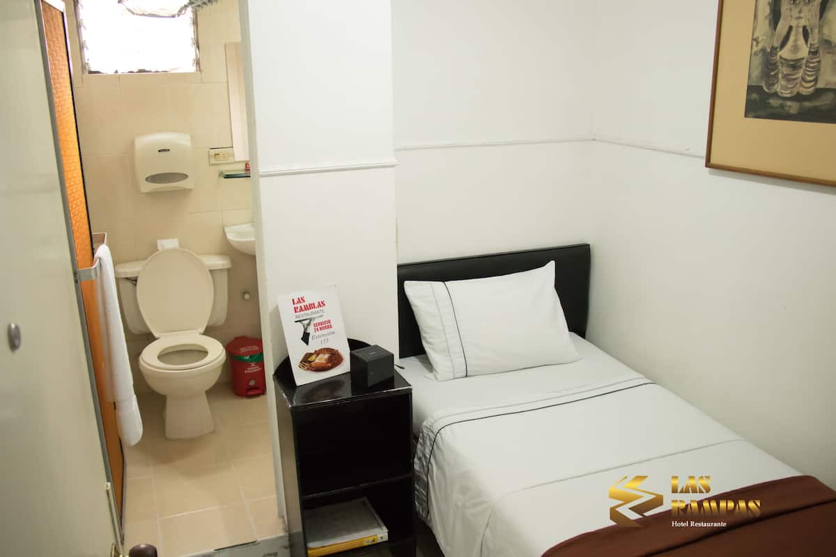 Minibar, in-room safe, free WiFi