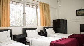 Minibar, caja fuerte, wifi gratis