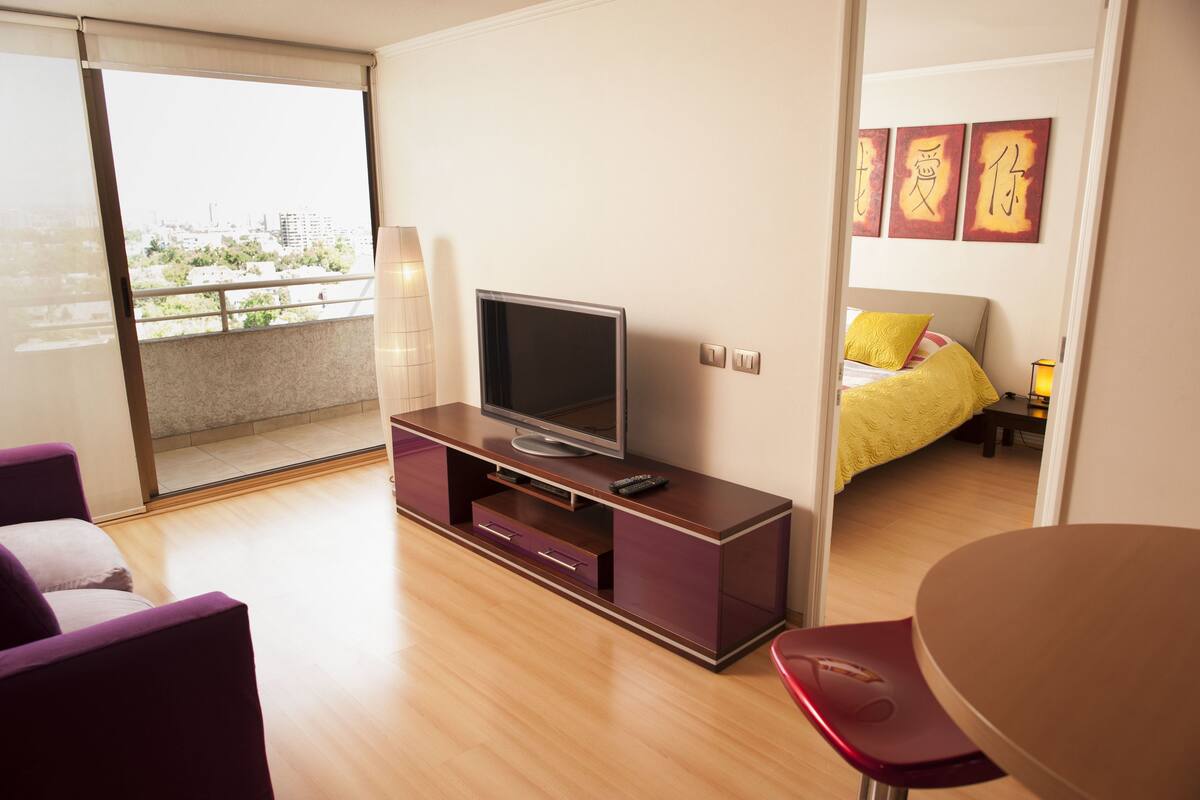 Apartamento, 1 habitación (I) | Sala de estar | Televisión LED de 40 pulgadas con canales por cable, una televisión