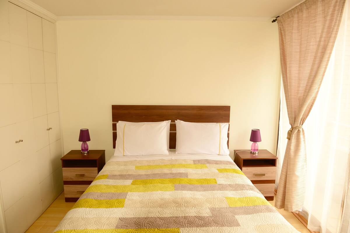 Estudio | 1 dormitorio, ropa de cama de alta calidad, cortinas opacas