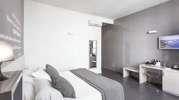 Superior Double or Twin Room | 1 bedroom, premium bedding, down comforters, minibar