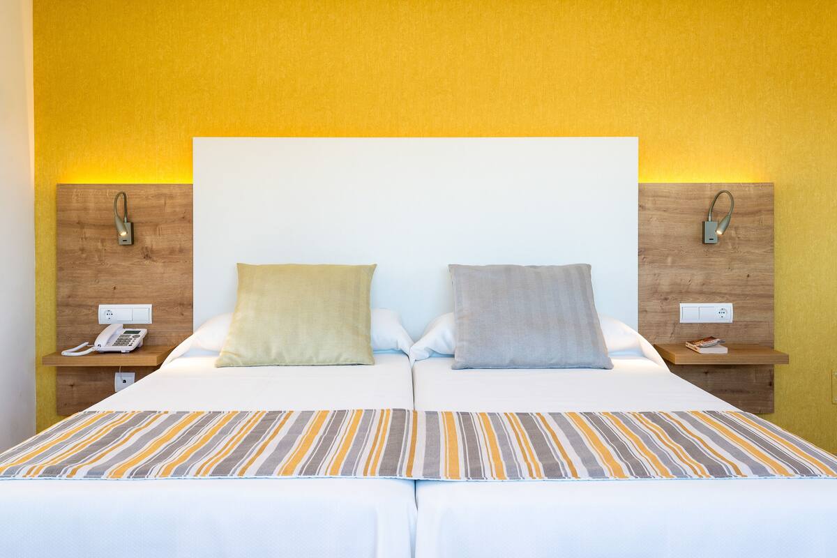 junior suite, terrace, sea view | 1 bedroom, egyptian cotton sheets, blackout curtains, iron/ironing board