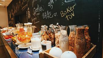Desayuno buffet incluido todos los días
