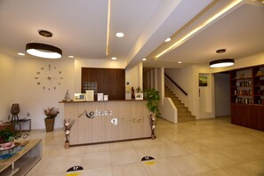 Reception - Hotel Aghas (Kantanos-Selino)