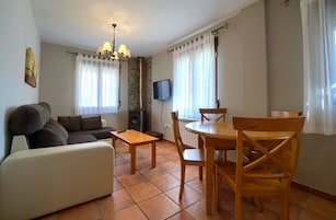 Apartamento Confort, 2 habitaciones | Zona de estar