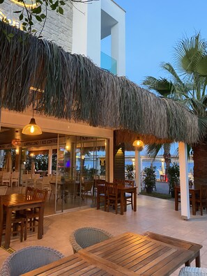 Breakfast, lunch, dinner and brunch served - Zest Exclusive Hotel and Spa (Bodrum)