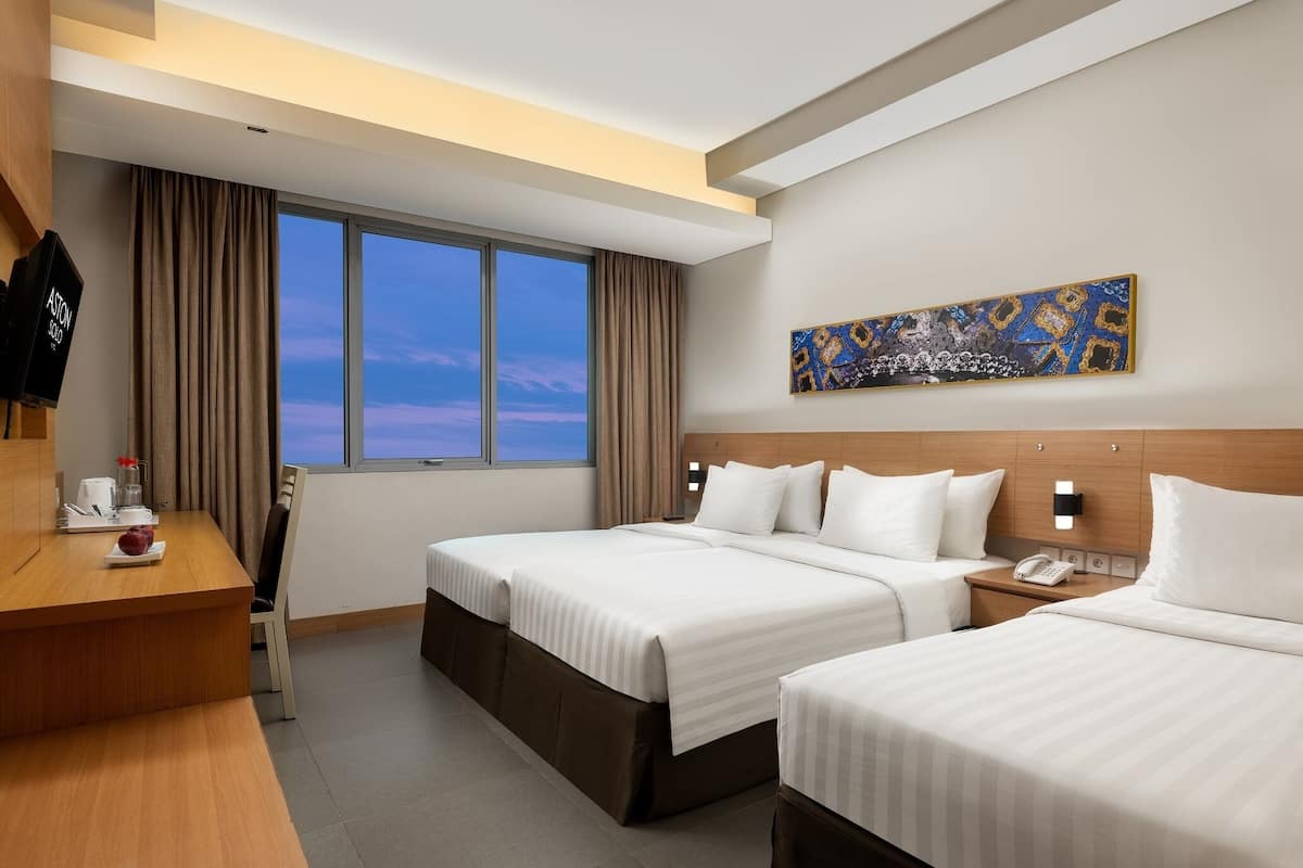 superior triple room | minibar, in-room safe, desk, soundproofing