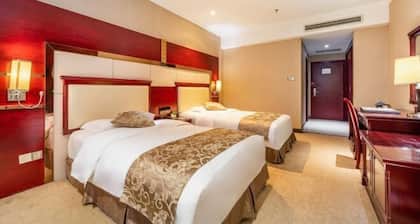 Guangming Hotel