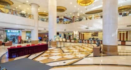 Guangming Hotel