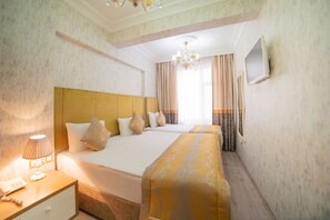 Ropa de cama de alta calidad y minibar con artículos gratuitos 