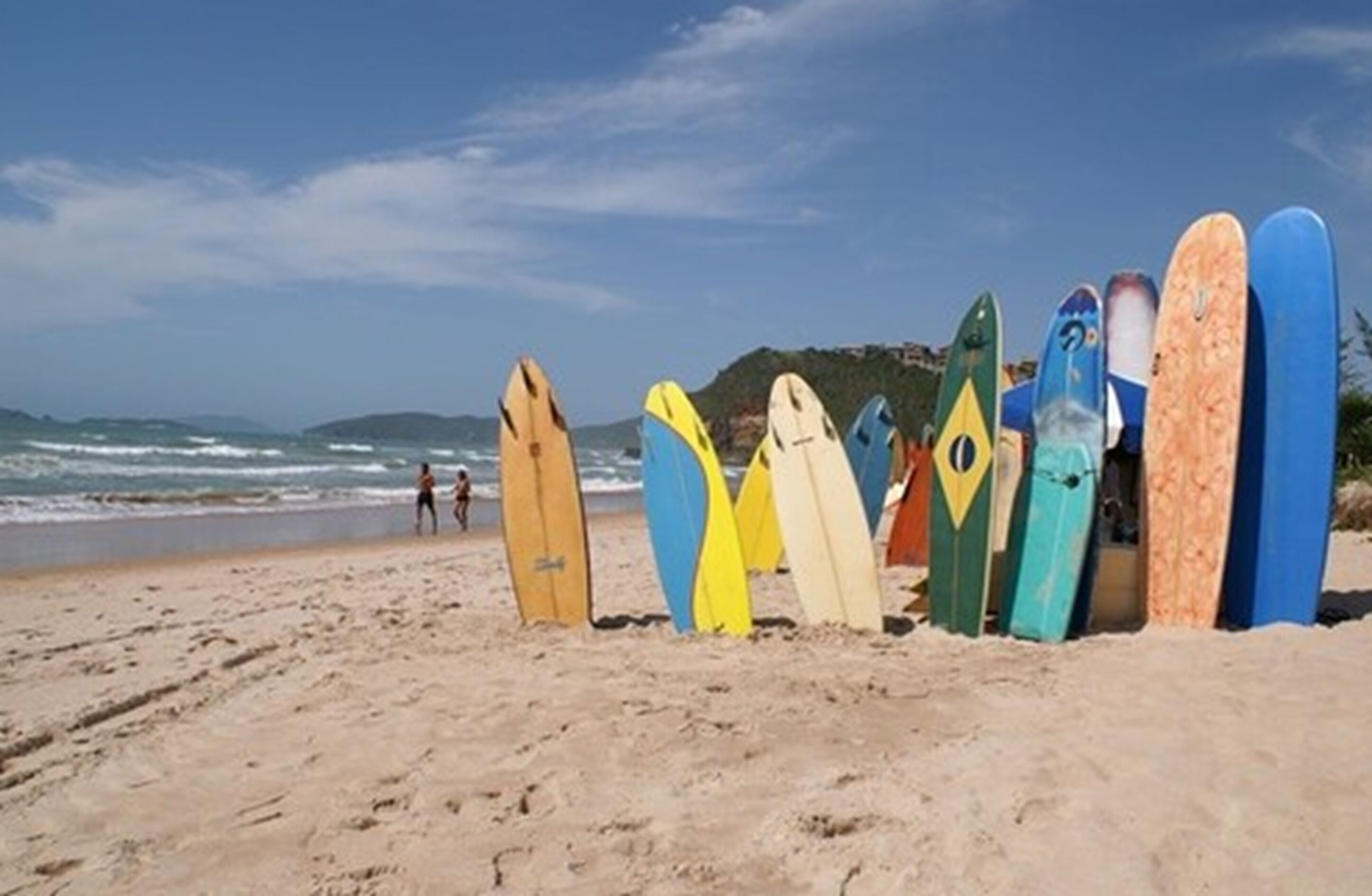 beach nearby, beach towels