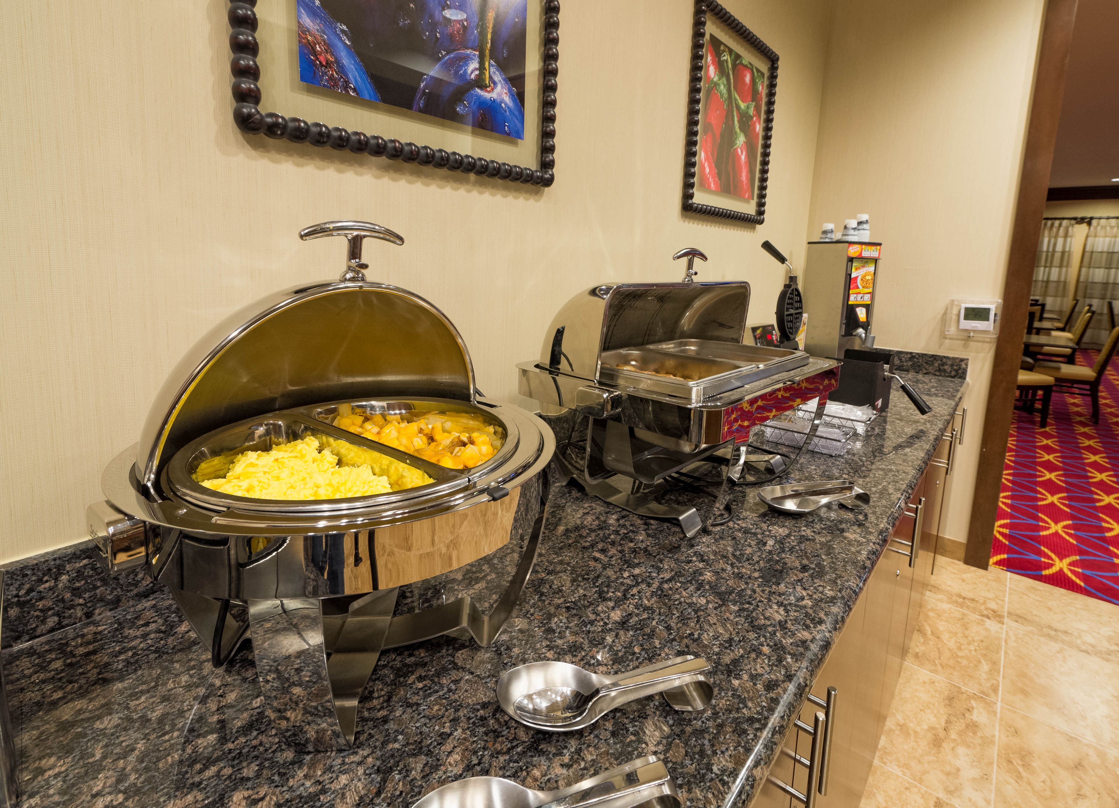 free daily continental breakfast