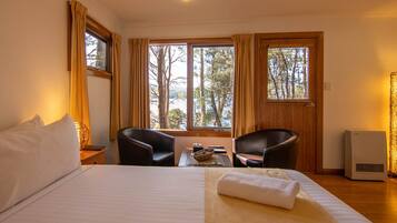 In-room safe, iron/ironing board, cribs (surcharge), bed sheets
