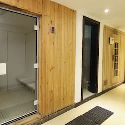 Sauna, steam room, body treatments, aromatherapy, hot stone massages