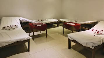 Sauna, steam room, body treatments, aromatherapy, hot stone massages