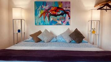 Wifi gratis y ropa de cama