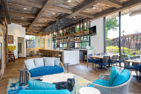 Margaritaville Island Hotel - Image 17