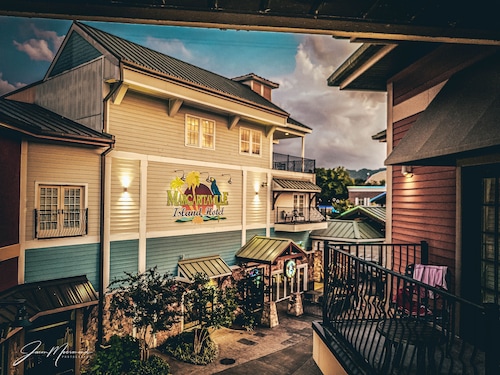 Margaritaville Island Hotel