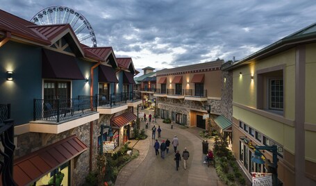 Margaritaville Island Hotel - Image 36