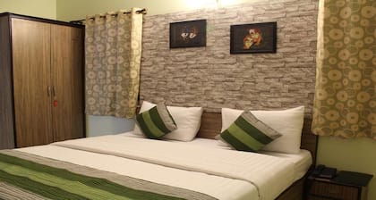 Hotel Persona International