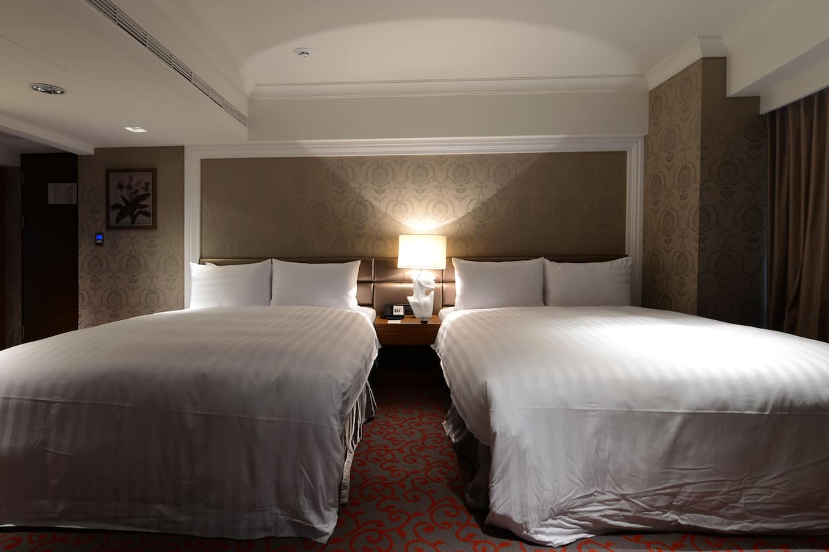 superior family room | down duvets, in-room safe, desk, blackout curtains